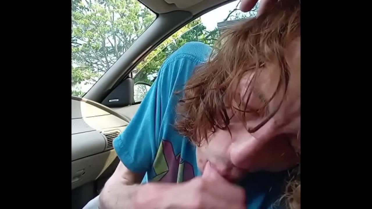 chupando a mi amigo de 20 años otra vez en su auto
                    sexy handjob skinny amateur homemade public gay twink sloppy big cock cum in mouth gay blowjob fat dick male on male muchos negros