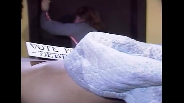 Download Video - Little Oral Annie - Intense deepthroat and oral cumshot