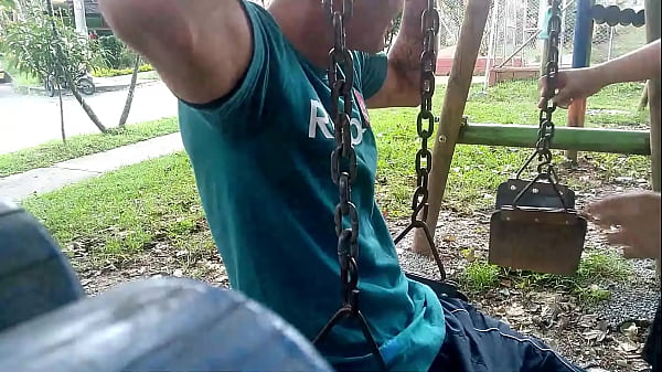 perverted guy takes out his dick in a park SERIOUSLY! I sucked him and took out all his milk on my face and my mouth, all the people who pass by the place stare