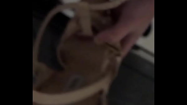 8E0F0960-AD3D-4139-B01C-BABAFCCD63FE.MOV