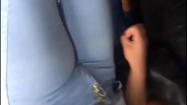 thumb black tail