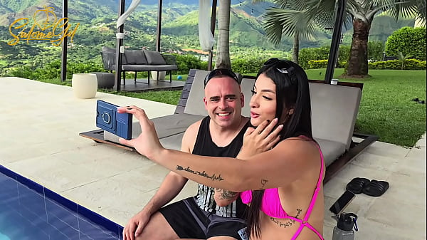 Salome Gil - Latina milf influencer bounces her huge ass on a Spanish cock in the pool