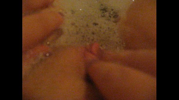 thumb bath time