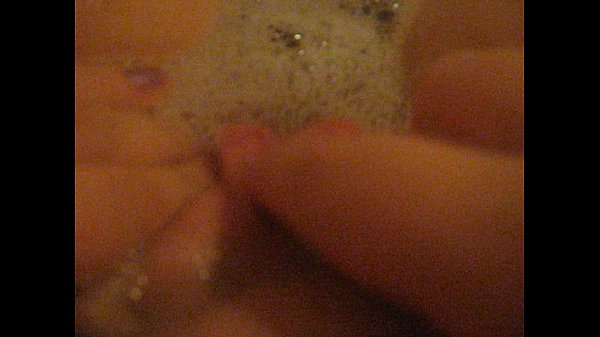 thumb bath time