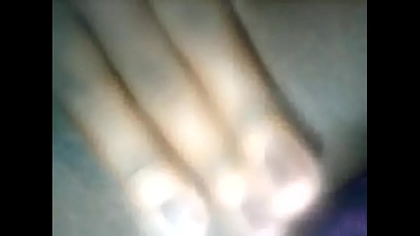 Download Video - Masturbation devant l'ami de son mec Camerounaise