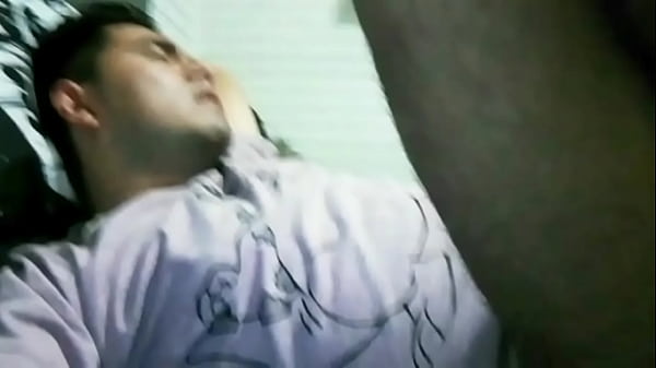 Download Video - Uno de mis fans me llevo andar en su moto en Coacalco y cuando llegamos a su casa me mamo bien rico la verga que termine derramando mucho semen