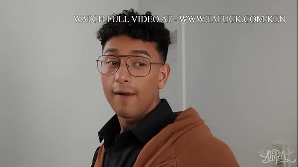 Download Video - Sneak&comma; Peek & Fuck &sol; TransAngels  &sol; download full atwww&period;tafuck&period;com&sol;ken