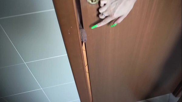 La señora Diva del Tubo mata el pene de su esclava
                   La señora Diva del Tubo mata el pene de su esclava muchos negros
