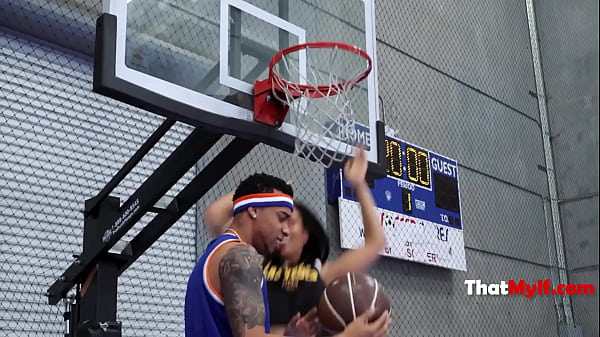 No One Plays Ball Likea A MILF - Jayne Doh | ThatMylf