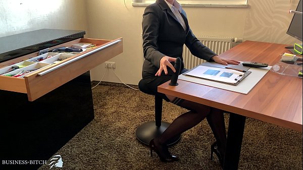 secret secretary dildoride office toilet, Business Bitch
