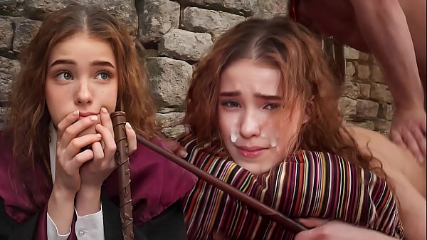 Download Video - ERECTO &excl; - Hermione&DiacriticalAcute;s First Time Struggles With A Spell - NoLube