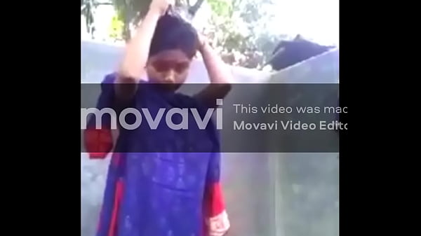 Download Video - Indian Desi girl bathing video mymassagetube&period;com