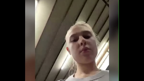 Download Video - Double penetrating in the public