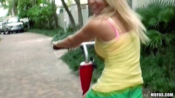 Download Video - anal first poking