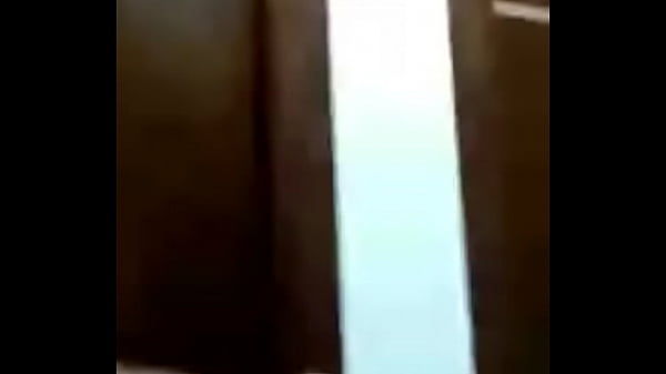 Download Video - punheta corredor hotel 1