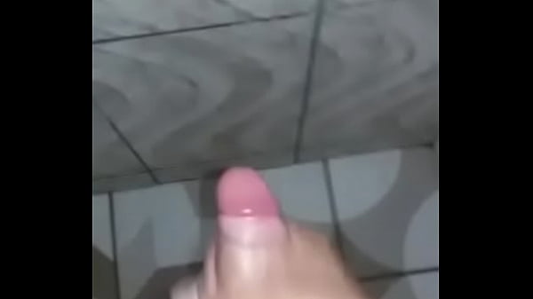 thumb hitting one in the bath