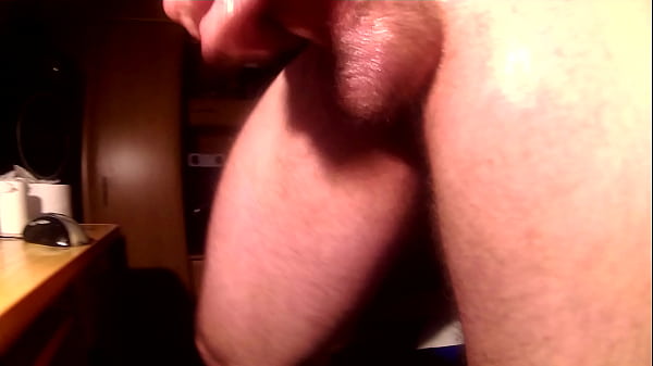 Big Dick Cock A Besoin De Se Masturber, Les Filles Anulingus Et Les Doigts Se Branlent Avec Du Sperme De Sperme Pologne