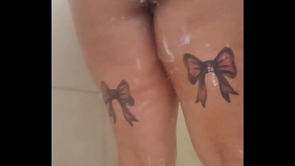 thumb quick shower tease