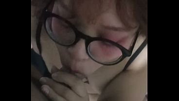 女子大生がお金のために自分を捨てて、最終的に私の牛乳を飲むことになった