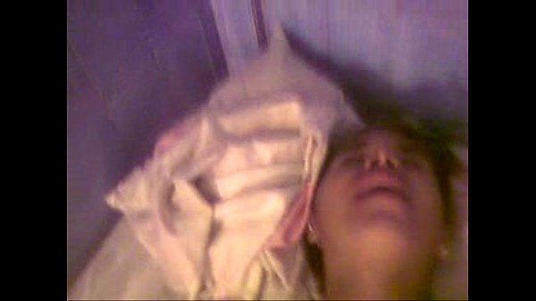 JOVEN PUTA VENEZOLANA DE VALENCIA LE GUSTALLEVA...