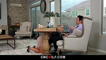 Freeuse Wife Sarah Sucks Jayden's Cock Under the Desk While He Confronts His Boss