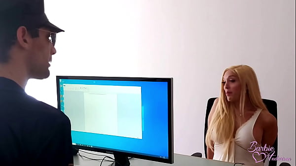 Download Video - BARBIE ANDERSON TRANS ARGENTINA FOLLADA EN UN INTERROGATORIO POLICIAL