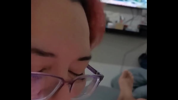 GILF LANA LEE SATCHES HER SLUTTY STEPDAUGHTER SUCKING BBC