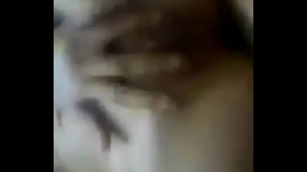 Download Video - Pinay Nag Finger sa Banyo