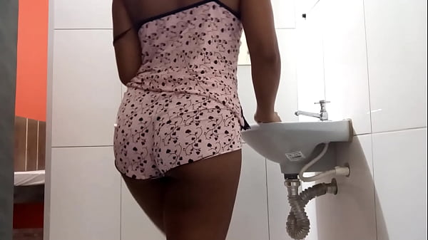 Download Video - COMENU  GOSTOSA DE PIJAMINHA PUTINHA  ADORRA TRAIR