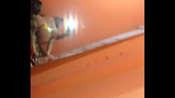 Download Video - Mamando a mi enmascarado