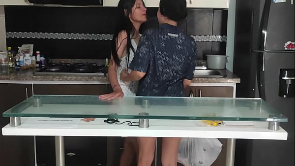 My stepsister's lesbian cleans up in the kitchen and I get very horny and I fuck her (part 1)
