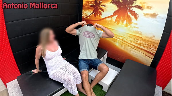 Download Video - 9 Months Pregnant MILF Gets Picked up in Public