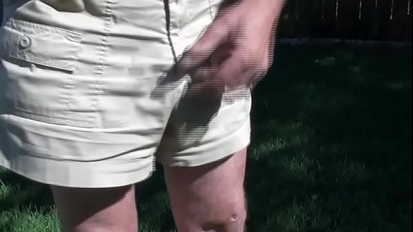 Cumming in back yard.MPG