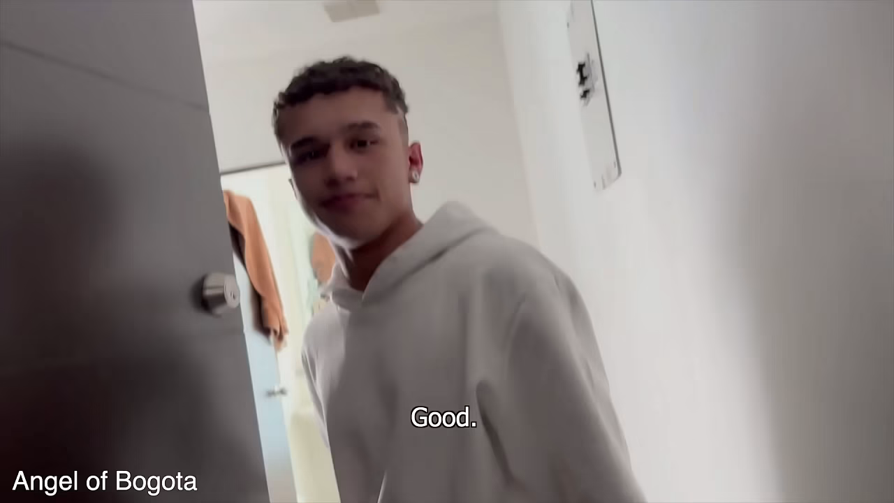 Ángel de Bogotá - Expediente 21: Vacaciones a crédito
                    blowjob amateur POV deep throat kissing twink bareback colombia gay blowjob guy next door latino man straight guy tricked muchos negros