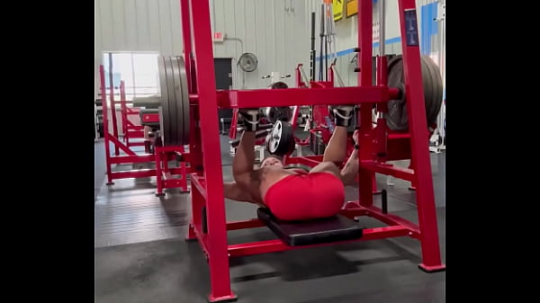 Happy Flex Friday At least 50% PAIN or I’m not interested 100% SIMONE STEELE - remember the name