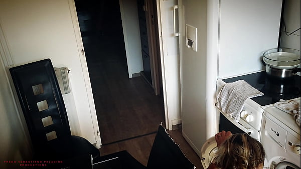Sex Between Roommates - Slut Beauty Milf.