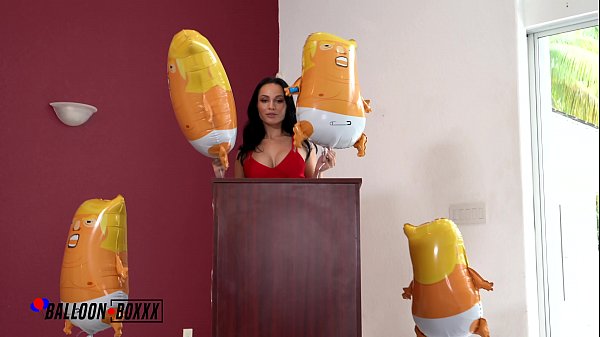 Amateur Boxxx - Russian Milf Crystal Rush HUMPS Trump Balloons