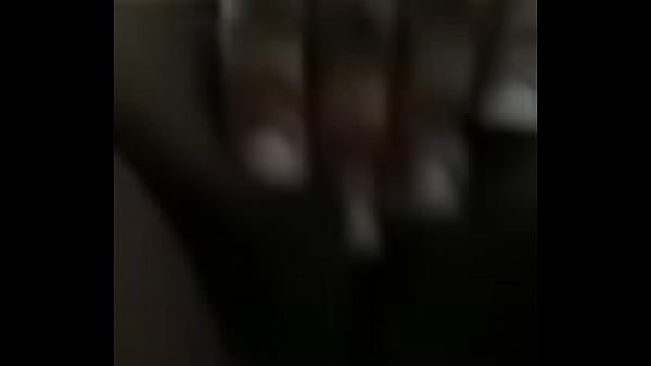 thumb play with it