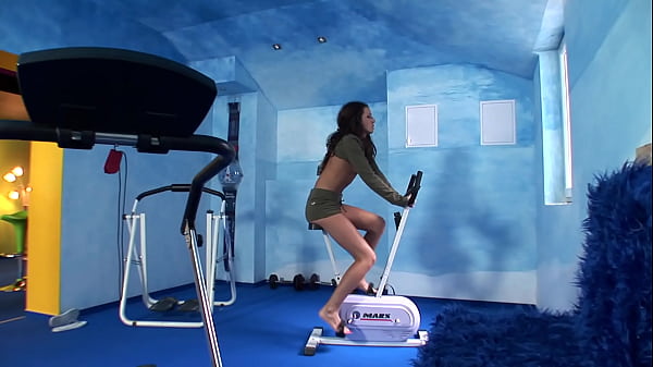 Sexy Nikita Gets Pussy Licked And Fucked By Another Beautiful Woman