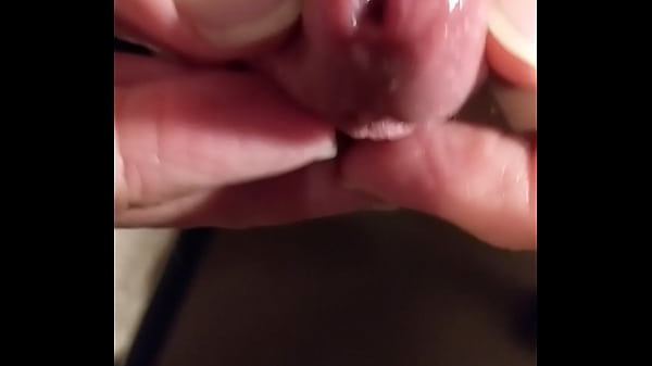 Download Video - Tw&period;eedheads milks ptrcu&period; From his nice juicy cock
