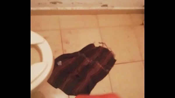 Mets Ta Bouche Ou Ton Cul Pour Leur Donner Tout Le Lait