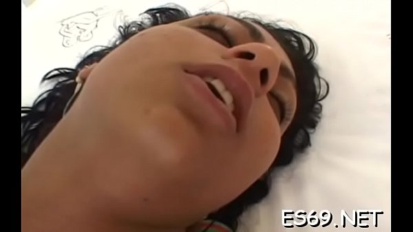 Sensual honey does her best to cum