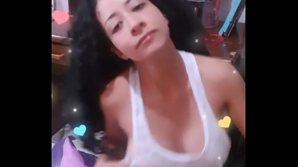 Linda flaca morena baila sensual