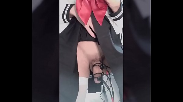 伪娘初次尝试电击射精