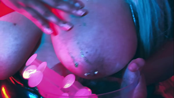 Foot Fetish And Pussy Stuffing