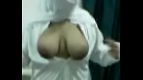 sexy arab8