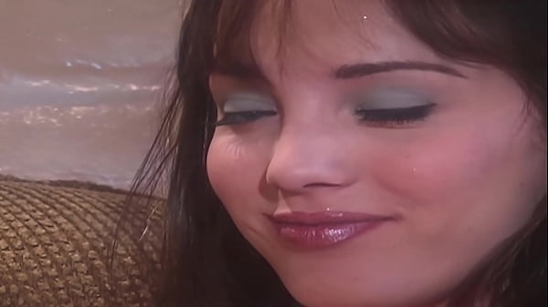 Leah Wants Big Cock Buried In Her Tight Holes And Cumming Down Her Throat