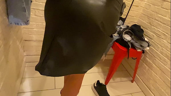 karen kapoor without any cloth and underwear removing her all cloth in changing room