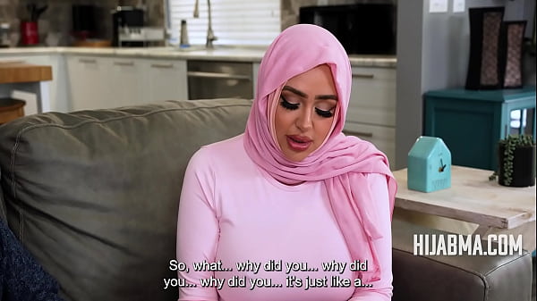 Married Muslim Wife Finds A Guy On Tinder - Zoey Foxx, Nicky Rebel