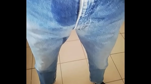 Download Video - I love Peeing in jeans